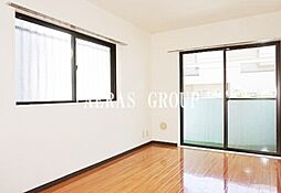 ブルークレール・Ｋ 2階ワンルームのリビング/ダイニング