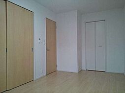 プリムローズ 2階1DKのリビング/ダイニング