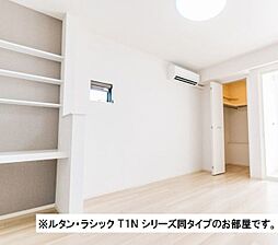 タウンハウス 103 1階1Kのリビング/ダイニング