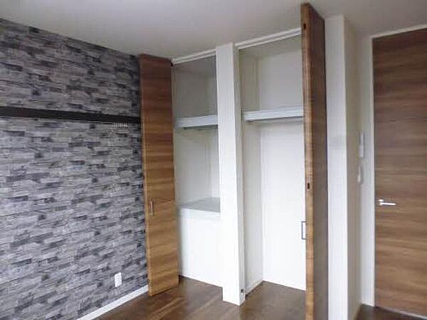 apartment 青森県十和田市西十二番町2-3
西十二番町の賃貸情報を見る
物件地図