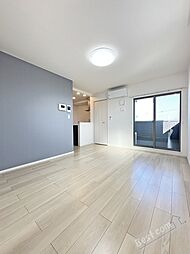 ブルートレインV号 1階1LDKのリビング/ダイニング