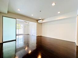 Brillia ist 三軒茶屋 ブラッサムテラス 2階1LDKのリビング/ダイニング