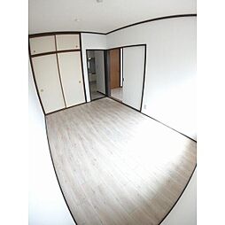 ベルミヨン アパルト 2階2DKのリビング/ダイニング