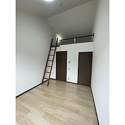 サーティ・ワン 2階1Kのリビング/ダイニング