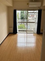 アーバンハイム府中 3階1Kのリビング/ダイニング