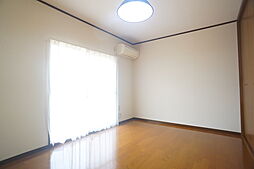 アースパックス2号棟 2階1Kのリビング/ダイニング