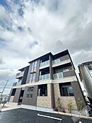 初芝駅より徒歩9分 3階 築1年10ヶ月の賃貸物件