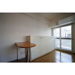 インディビレッジ 3階ワンルームのリビング/ダイニング