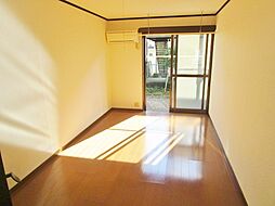 エスポワール弐番館 106 1階1Kのリビング/ダイニング