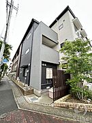 中山寺駅より徒歩14分 1階 築4年8ヶ月の賃貸物件