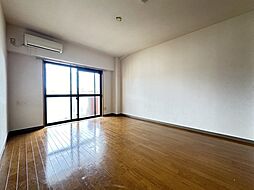 りつのスマイルビル 302 3階1Kのリビング/ダイニング