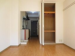 JR横須賀線 西大井駅 徒歩2分の賃貸マンション 2階ワンルームのリビング/ダイニング