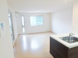 第3コスモスヴィラ 103 1階1LDKのリビング/ダイニング