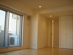 アビティ目黒 410 4階2LDKのリビング/ダイニング