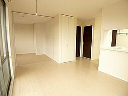 ラ・メファムエスト I 202 2階2LDKのリビング/ダイニング