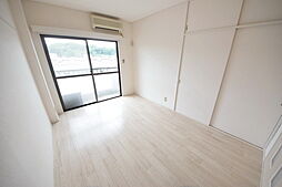 グリーンプラザIZUMI 203 2階1DKのリビング/ダイニング