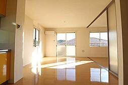 フィオーレ　II 201 2階2LDKのリビング/ダイニング