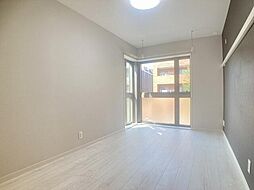 ザ・アークコート市川妙典 4階3LDKのリビング/ダイニング