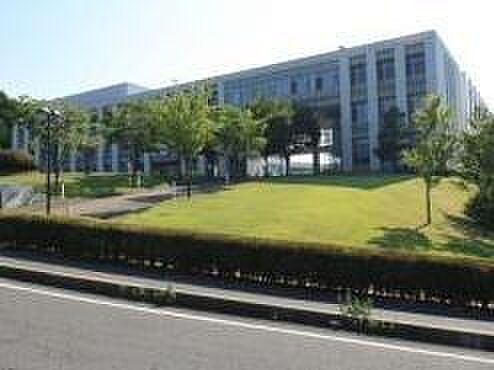 画像18:私立新潟薬科大学新津キャンパス 758m