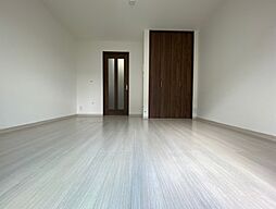 アルグランデII 1階1Kのリビング/ダイニング