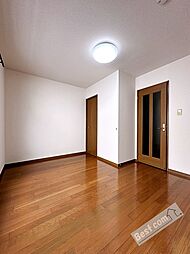 フジパレス南田出井 102 1階1Kのリビング/ダイニング