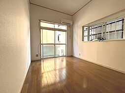 シャトーユキ 103 1階ワンルームのリビング/ダイニング