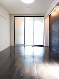 ＯＰＥＲＡ 101 1階ワンルームのリビング/ダイニング