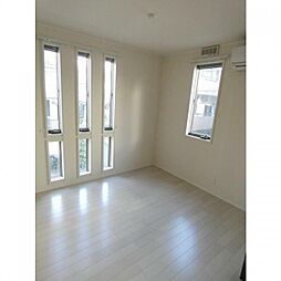 シダーハウス武蔵小山 3階1LDKのリビング/ダイニング