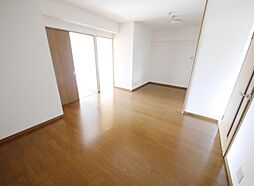 エクセラン新城 2階3LDKのリビング/ダイニング