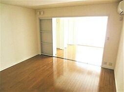 ミルクリーク古淵 1B 1階2Kのリビング/ダイニング