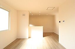 ユグドラシル C 1階3LDKのリビング/ダイニング