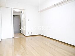 ジョイナス鷹の台 3階ワンルームのリビング/ダイニング