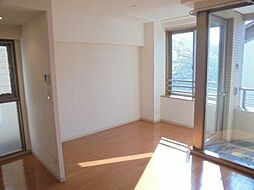 京急本線 梅屋敷駅 徒歩8分の賃貸マンション 3階ワンルームのリビング/ダイニング