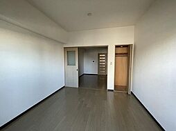 ISIIビル 7階1DKのリビング/ダイニング