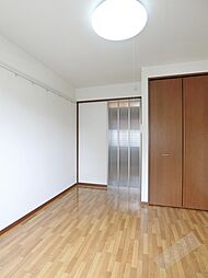 シャーロットタウン 1階1Kのリビング/ダイニング