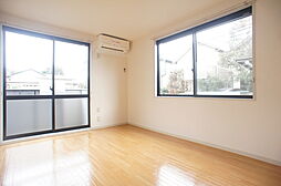 メゾン・スリーゼ 1階2DKのリビング/ダイニング