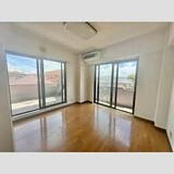 ネバーランド 3階ワンルームのリビング/ダイニング