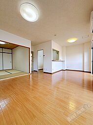 ドミールまつなみ 5階3LDKのリビング/ダイニング