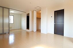 リトルアイランドIII 2階1Kのリビング/ダイニング