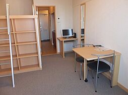 レオパレスアコール 4階1Kのリビング/ダイニング