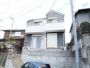 アザレ岡上の賃貸物件