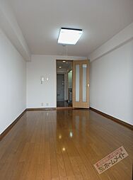 フォンティーヌ南三国 304 3階1Kのリビング/ダイニング