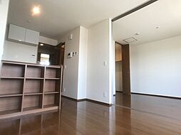 ヘリオス吉川美南 ゼウス 3階2LDKのリビング/ダイニング