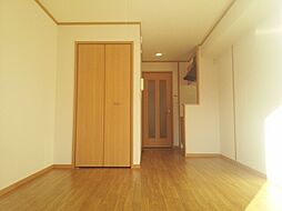 リフレ東百舌鳥A棟 1階ワンルームのリビング/ダイニング