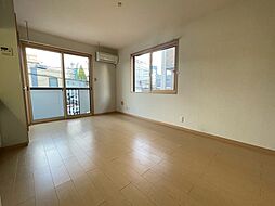 メゾン デュ プレ 202 2階ワンルームのリビング/ダイニング