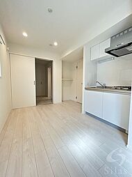 阪急京都本線 上新庄駅 徒歩9分の賃貸アパート 1階1DKのリビング/ダイニング