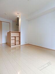 ラ・メゾン・ドゥ・サチ 103 1階1LDKのリビング/ダイニング