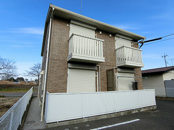 ロゼット B 101 栃木県真岡市荒町４丁目 賃貸テラスハウス2ldk 2階 66 68 ｌｉｘｉｌ不動産ショップ 小金井不動産株式会社 宇都宮北店 の詳細情報 賃貸スタイル 物件id