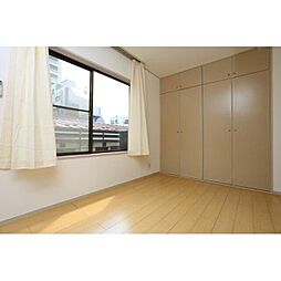 ヴィラハイアット 2階ワンルームのリビング/ダイニング