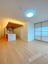 D-room　Y 3階1LDKのリビング/ダイニング